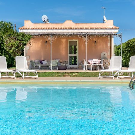 Villa Bouganville Con Piscina By Wonderful Italy Syrakus Exterior foto
